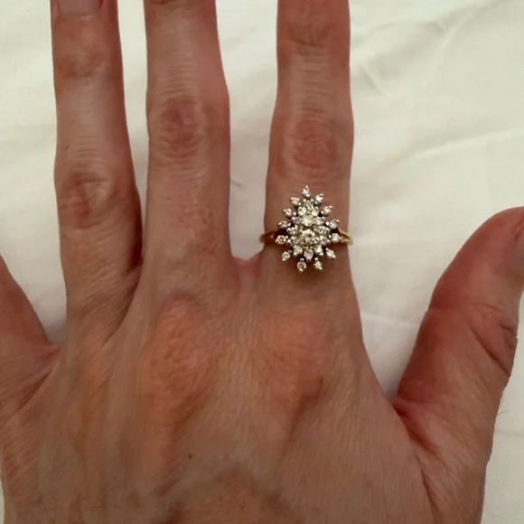 Antique diamond ring - Picture 1 of 4